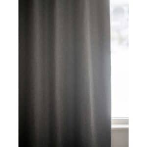 Svanefors Olle Mörkläggande Gardin Grå Närbild Miljö