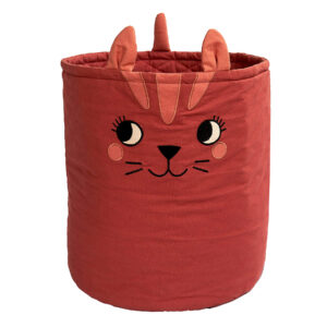 Roommate förvaringskorg i form av rostbrun katt med spetsiga öron, broderade detaljer och quiltad insida i mjuk textil.
